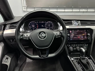 Volkswagen Passat Volkswagen Passat Variant 1.4 TSI ACT Highline Business R - afbeelding nr 14
