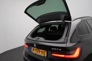BMW 3 Serie BMW 3-serie Touring 320e High Executive automaat | Laser LED koplampen | M Sport | Panorama dak | lederen bekleding | elektrisch wegklapbare trekhaak - afbeelding nr 81