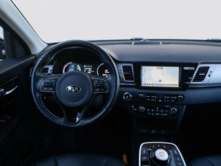 Kia e-Niro Kia e-Niro ExecutiveLine 64 kWh | SOH 100% | Leder | Adaptive cruise | Camera | Carplay - afbeelding nr 39