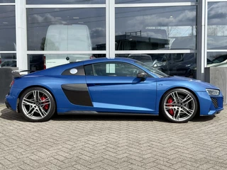 Audi R8 Audi R8 5.2 Performance Quattro|B&O|KERAMISCH|CARBONPAKKET| - afbeelding nr 3