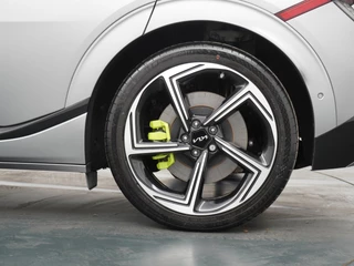 Kia EV6 - Sportstoelen - Panoramadak - 21 inch LM velgen - Navigatie - 360 graden camera - Fabrieksgarantie tot 11-2029 - afbeelding nr 17
