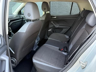 Volkswagen T-Cross Volkswagen T-Cross 1.0 TSI Style CAMERA | CARPLAY | PDC | CRUISE | AIRCO | NWE APK - afbeelding nr 11