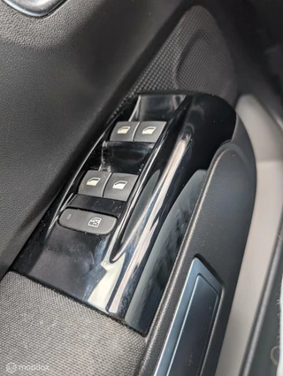 Citroën C3 Citroen C3 1.2 PureTech Shine Automaat - afbeelding nr 18