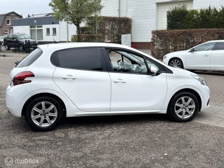 Peugeot 208 Peugeot 208 1.2 PureTech Active stoelverwarm. cruisecontrol - afbeelding nr 6