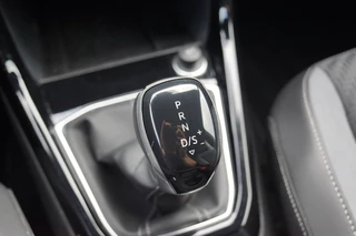 Volkswagen T-Cross Volkswagen T-Cross 1.5 TSI DSG R-Line 150pk / Navi / Camera/ ACC /LED / Trekhaak - afbeelding nr 15