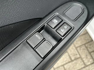 Suzuki Celerio Suzuki Celerio 1.0 Comfort Automaat | Navigatie | Achteruitrijcamera | - afbeelding nr 17