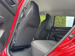 Suzuki Swift Suzuki Swift 1.4 Sport 1e Eigenaar Carplay Camera PDC LED - afbeelding nr 21