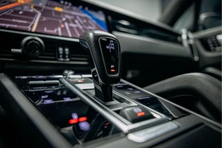 Porsche Cayenne Porsche Cayenne 3.0 E-Hybrid Goed uitgevoerde Cayenne Hybride - afbeelding nr 31