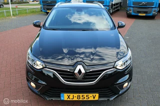 Renault Mégane Estate Renault Megane Estate 1.3 TCe Limited, Trekhaak, Pdc, Keyless, App connect, Navi, Cruise, Airco, Donkerglas, 16 inch Lmv. - afbeelding nr 15
