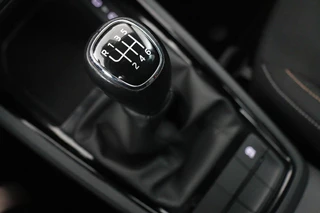 Škoda Scala Skoda Scala 1.0 TSI Ambition | Carplay | Full LED |  Climate control | Parkeerhulp | DAB | Cruise control | Dakspoiler - afbeelding nr 16