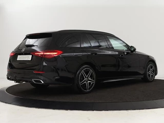 Mercedes-Benz C-Klasse Mercedes-Benz C-klasse 300e AMG Night | Adaptive cruise |  Stoelverwarming | Trekhaak | Carplay | Camera | Sfeerverlichting | Full LED - afbeelding nr 37
