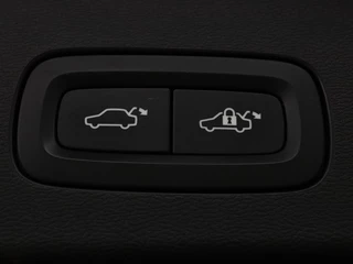 Volvo V60 Volvo V60 2.0 T8 Recharge AWD Inscription | Panoramadak | Bowers & Wilkins | Head-Up | Massage | Ventilatie | Trekhaak | 360 Camera | Leder | Carplay | Achterbankverwarming | Navigatie | PHEV - afbeelding nr 15