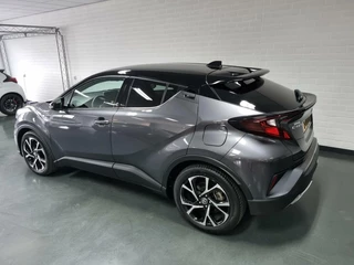 Toyota C-HR Toyota C-HR 2.0 Hybrid Style Bi-Tone / Navi / Trekhaak - afbeelding nr 59