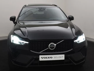 Volvo XC60 Volvo XC60 T6 PLUG-IN HYBRID LONG RANGE ULTRA DARK 22INCH SCHUIFDAK TREKHAA - afbeelding nr 28