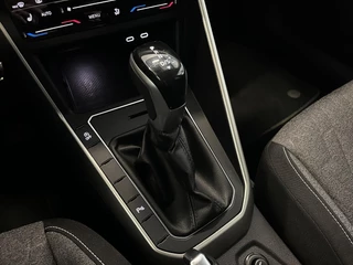 Volkswagen Polo Volkswagen Polo 1.0 TSI Move AUT 70kW Navigatie Apple Carplay/ Android Auto Camera Parkeersensoren Adaptive Cruise Control Stoelverwarming Virtual Cockpit Climate Control - afbeelding nr 25