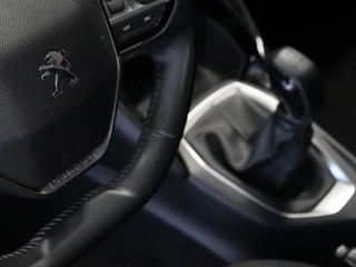 Peugeot 208 [CRUISE CONTROL, APPLE CARPLAY, ELEKTRISCHE RAMEN VOOR, NAVIGATIE, NIEUWSTAAT] - afbeelding nr 13