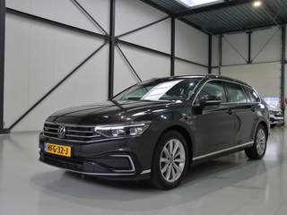 Volkswagen Passat Volkswagen Passat Variant 1.4 TSI PHEV GTE 218pk | Matrix LED | Camera - afbeelding nr 3