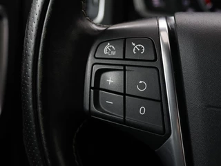 Volvo V60 Volvo V60 2.0 T4 Sport | Stoelverwarming | Trekhaak |  Xenon | Navigatie | Leder/Alcantara | PDC | Climate control | Cruise control | Bluetooth - afbeelding nr 13