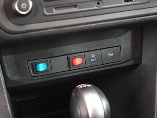 Volkswagen Caddy Volkswagen Caddy 150pk Automaat L2H1 Maxi Euro6 Parkeersensoren achter Cruise Control Airco 17
