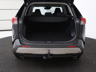 Toyota RAV4 Toyota RAV4 2.5 Hybrid AWD Dynamic | Stoel & stuurverwarming |  Trekhaak | Camera | Carplay | Full LED | Keyless | Navigatie - afbeelding nr 11