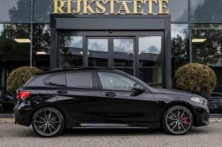 BMW 1 Serie BMW 1-serie 120i|PANO|H&K|M-PAKKET|KUIPSTOELEN|CAMERA|19'' - afbeelding nr 4