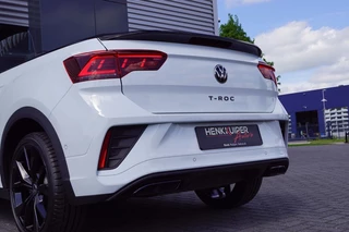 Volkswagen T-Roc Volkswagen T-Roc Cabrio 1.5 TSI DSG R-Line/ Black style/Leer/19 Inch LM/Camera/Virtual c - afbeelding nr 35