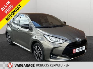 Toyota Yaris Toyota Yaris 1.5 Hybride Style Panorama Half Leder Carplay Camera - afbeelding nr 1