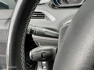Peugeot 2008 Peugeot 2008 1.2 110PK Allure | AUTOMAAT | PANO | TREKHAAK | - afbeelding nr 10