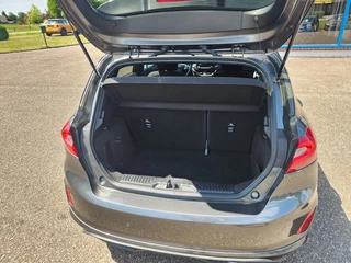 Ford Fiesta Ford Fiesta 1.0 100pk. ST-LINE, Clima, Navi, Cruise, Parkeersensoren, Sporto - afbeelding nr 11