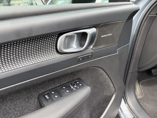 Volvo XC40 - afbeelding nr 11
