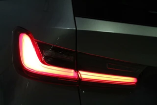 BMW 3 Serie BMW 3-serie Touring 320i M-Sport/Pano/Camera/NL auto/184pk - afbeelding nr 25