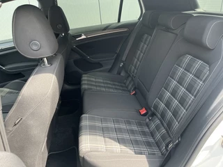 Volkswagen Golf Volkswagen Golf 2.0 TDI GTD Camera Navi - afbeelding nr 14