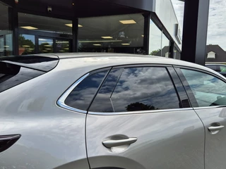 Mazda CX-30 Mazda CX-30 E- SKYACTIV- G 2.5 140 6MT M-HYBRID HOMURA / €3000 VOORDEEL - afbeelding nr 36