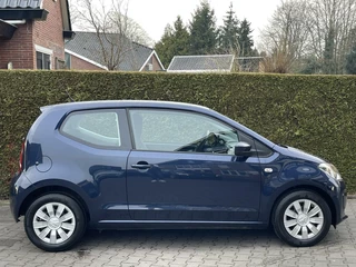 Volkswagen up! Volkswagen Up! BENZINE | AIRCO | NAVIGATIE | ELEKTRISCH PAKKET | METALLIC LAK - afbeelding nr 6