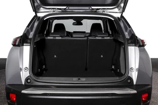 Peugeot 2008 Peugeot 2008 1.2 PureTech Allure Pack 130 PK - Automaat | Dig. Cockpit | PDC | Camera | NAV + App, Connect | ECC | DAB | LM 17