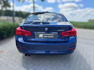 BMW 3 Serie BMW 3-serie 320i High Executive 184 PK / PDC / NAVIGATIE / CRUISE / NL AUTO / LEDER / AUTOMAAT - afbeelding nr 39