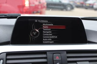 BMW 3 Serie BMW 3 Serie 330e Centennial Exe. M Sport / Schuifdak / Alcantara / 18'' / Navigatie / Parkeerhulp achter / Cruise Control - afbeelding nr 19