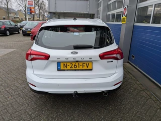 Ford Focus Ford Focus Wagon 1.0 EcoBoost Hybrid AGR stoel|Trekhaak|1eig. - afbeelding nr 13