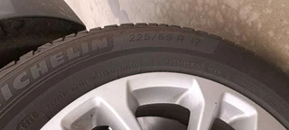 Ford Kuga Ford Kuga 2.5 PHEV Titanium 225pk | Driver Assistance Pack | Technology Pack | Winterpack | AGR Stoelen met half leder | Trekhaak afneembaar | Michelin Cross Climate - afbeelding nr 6