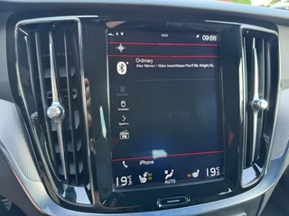 Volvo V60 Volvo V60 2.0 T6 Recharge AWD R-Design Trekhaak Leder Memory Pilot Assist - afbeelding nr 46