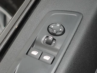 Peugeot Expert Peugeot Expert 180pk Automaat Long L3 Premium Dubbele Cabine Airco Bluetooth Trekhaak Bluetooth Cruise - afbeelding nr 17