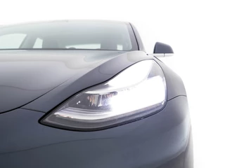 Tesla Model 3 (INCL-BTW) Aut. *PANO | AUTO-PILOT | NAPPA-LEATHER | KEYLESS | FULL-LED | MEMORY-PACK | SURROUND-VIEW | DAB | APP-CONNECT | DIGI-COCKPIT | LANE-ASSIST | TOWBAR | COMFORT-SEATS | 18