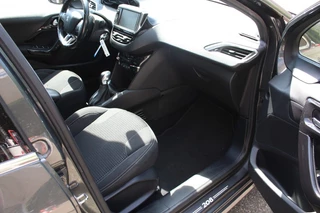 Peugeot 208 - afbeelding nr 13