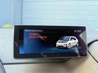 BMW i3 BMW i3 S 120Ah 42 kWh RoadStyle Edition 2e Eigenaar,Navi,Leder,184pk,Stoelverwarming,Dealer Onderhouden,Pdc V+A,Apk tot 01-2026 - afbeelding nr 15