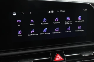 Kia Niro EV Kia Niro EV DynamicPlusLine 64.8 kWh | DEMO ! | Navigatie Half Leder Schuif-kantel dak Electrisch bedienbare achterklep DAB Led Camera Extra Getint Glas Lichtmetalen Velgen - afbeelding nr 15
