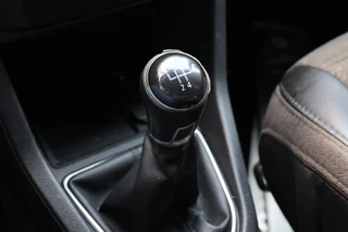 Volkswagen Caddy Volkswagen Caddy 2.0 TDI BMT Highline | Cruise control | Airco | Navigatie | PDC | Trekhaak | Airco | MF Stuur | Sidebars | NAP Logisch | 1e eigenaar | - afbeelding nr 21