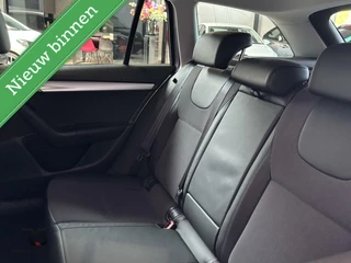 Škoda Octavia Skoda Octavia Combi 1.0 TSI 116 pk handg. Greentech Buss. Edition | Navi | LED | Cruise | Clima | PDC | CarPlay | Org. NLD. | - afbeelding nr 46