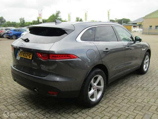 Jaguar F-PACE Jaguar F-Pace 2.0t AWD R-Sport | Trekhaak, Winterpakket - afbeelding nr 5