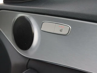 Mercedes-Benz C-Klasse Mercedes C-klasse 180 Business Solution AMG Plus Upgrade Edition | Panoramadak | Night pakket | Apple Carplay | dodehoekdetectie | - afbeelding nr 16