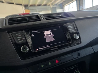 Škoda Fabia Škoda Fabia 1.0 TSI Ambition, Carplay! PDC! Nwe APK! Zondag Open! - afbeelding nr 21